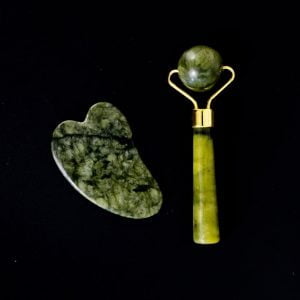 Set Piedra de Jade Masajeadora Para Rostro Guasha Rodillo Facial - vista 3