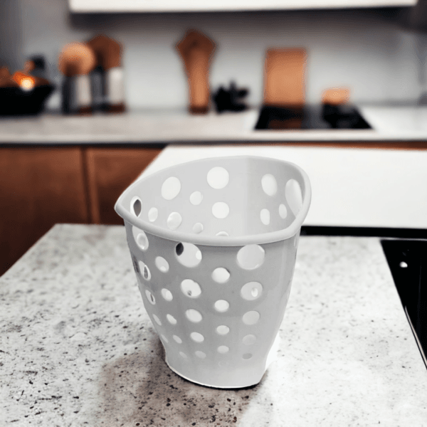 cesto plasutil-PhotoRoom cesto plasutil-PhotoRoom