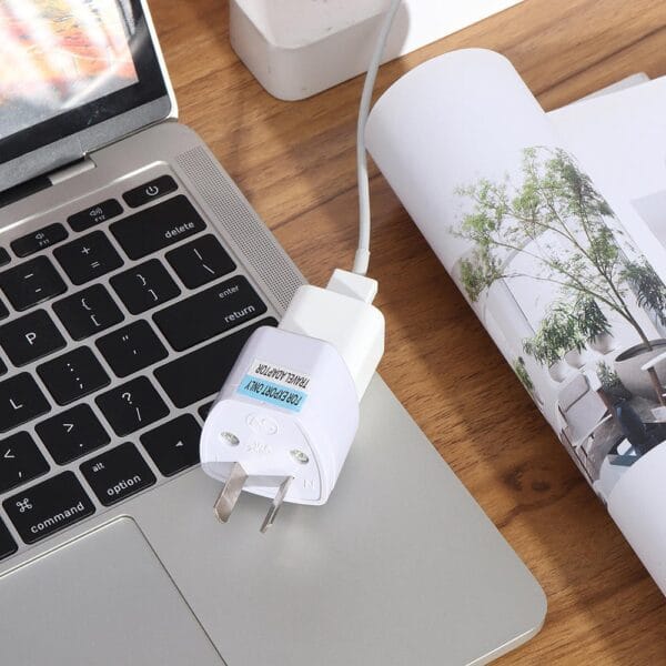 Adaptador De Enchufe Universal 4 Adaptador De Enchufe Universal 4