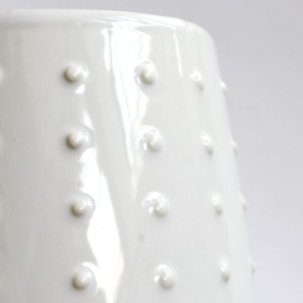 9472-237-maceta-tachas-detalle 9472-237-maceta-tachas-detalle