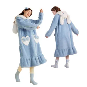 Pijama De Mujer Saco Manta Con Capucha Y Botones Cinnamonroll