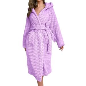 Bata de baño para mujer con capucha – suave, abrigada y con bolsillos - vista 3