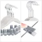 PERCHA DE MADERA BLANCA TRIANGULO CON BROCHES 1123W - Imagen 4