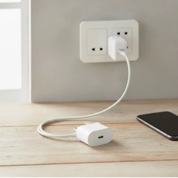 usb-c-adaptador-de-corriente-de-20w-5 USB-C ADAPTADOR DE CORRIENTE DE 20W - Imagen 5